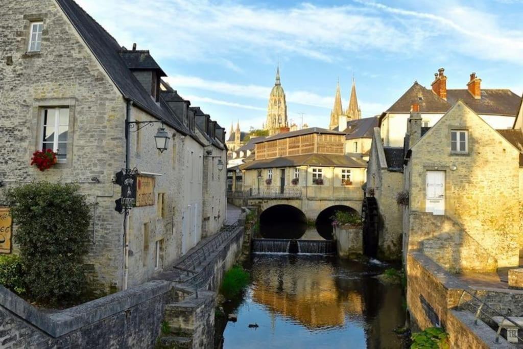 Maison De Ville Chaleureuse Au Coeur De Bayeux Luaran gambar